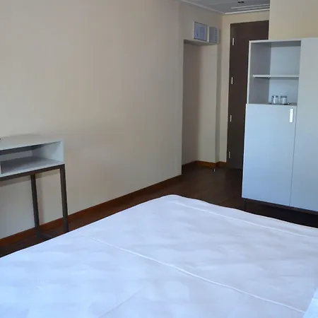 Hotell Tripoli Desenzano del Garda