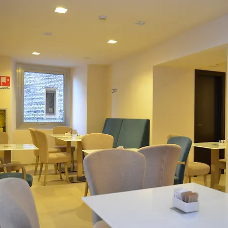 Tripoli Hotell Desenzano del Garda