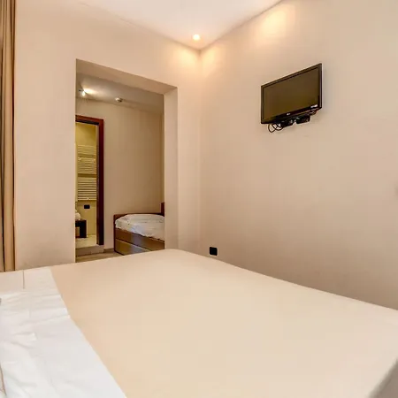 Hotel Tripoli 3*