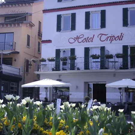 Отель Tripoli Дезенцано-дель-Гарда