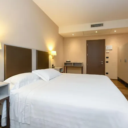 Hotel Tripoli 3*