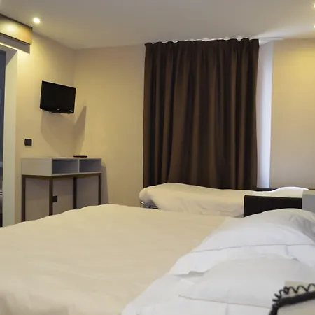Tripoli 3*