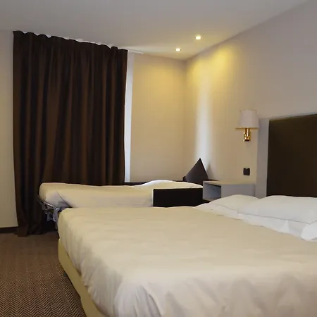 Tripoli 3* Desenzano del Garda