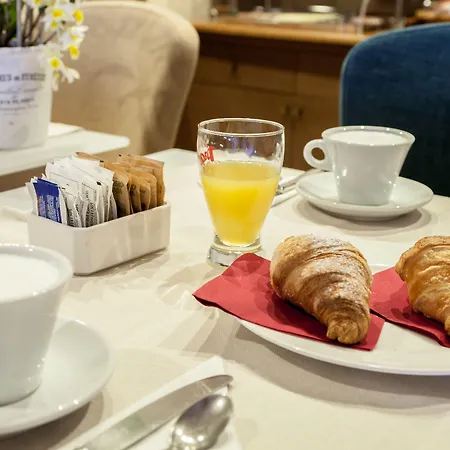 Hotel Tripoli
