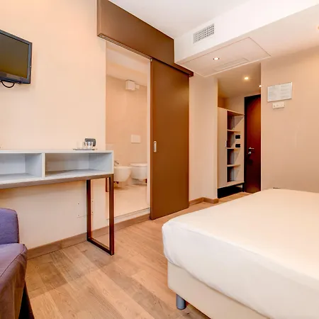 Hotel Tripoli Desenzano del Garda