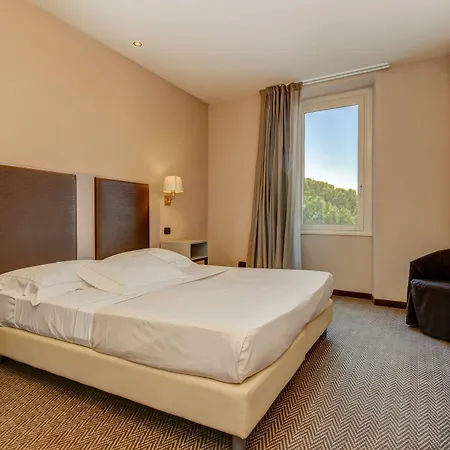 Tripoli Hotel 3*
