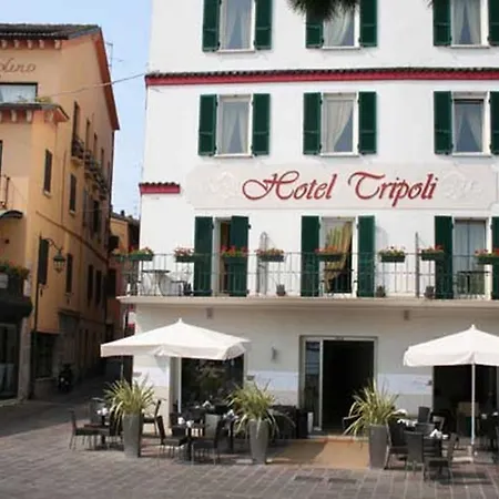 Отель Tripoli