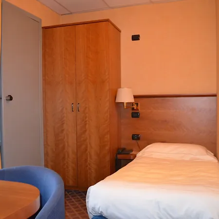 Hotel Tripoli 3*