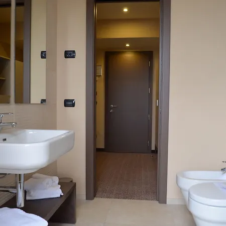 Tripoli Hotel Desenzano del Garda