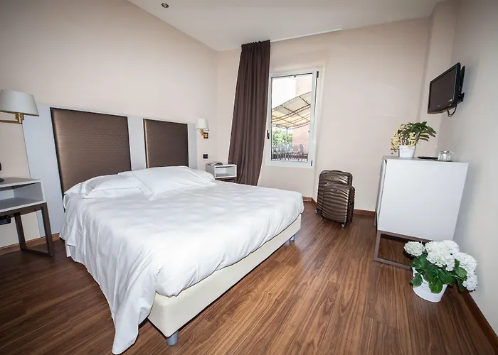 Tripoli Hotel Desenzano del Garda